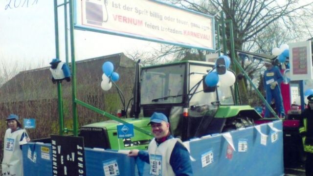 Karneval 2011 - Tankstelle Vernum